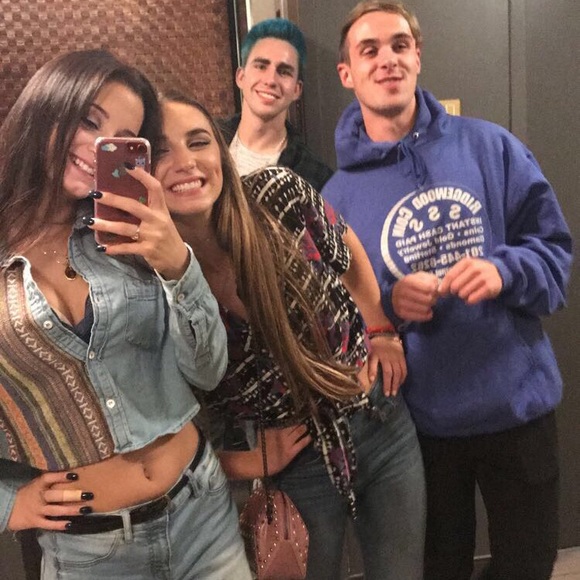 Denim jacket - Picture 7 of 7